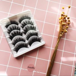 Free Life Pinkimo False Eyelashes 5 Pairs